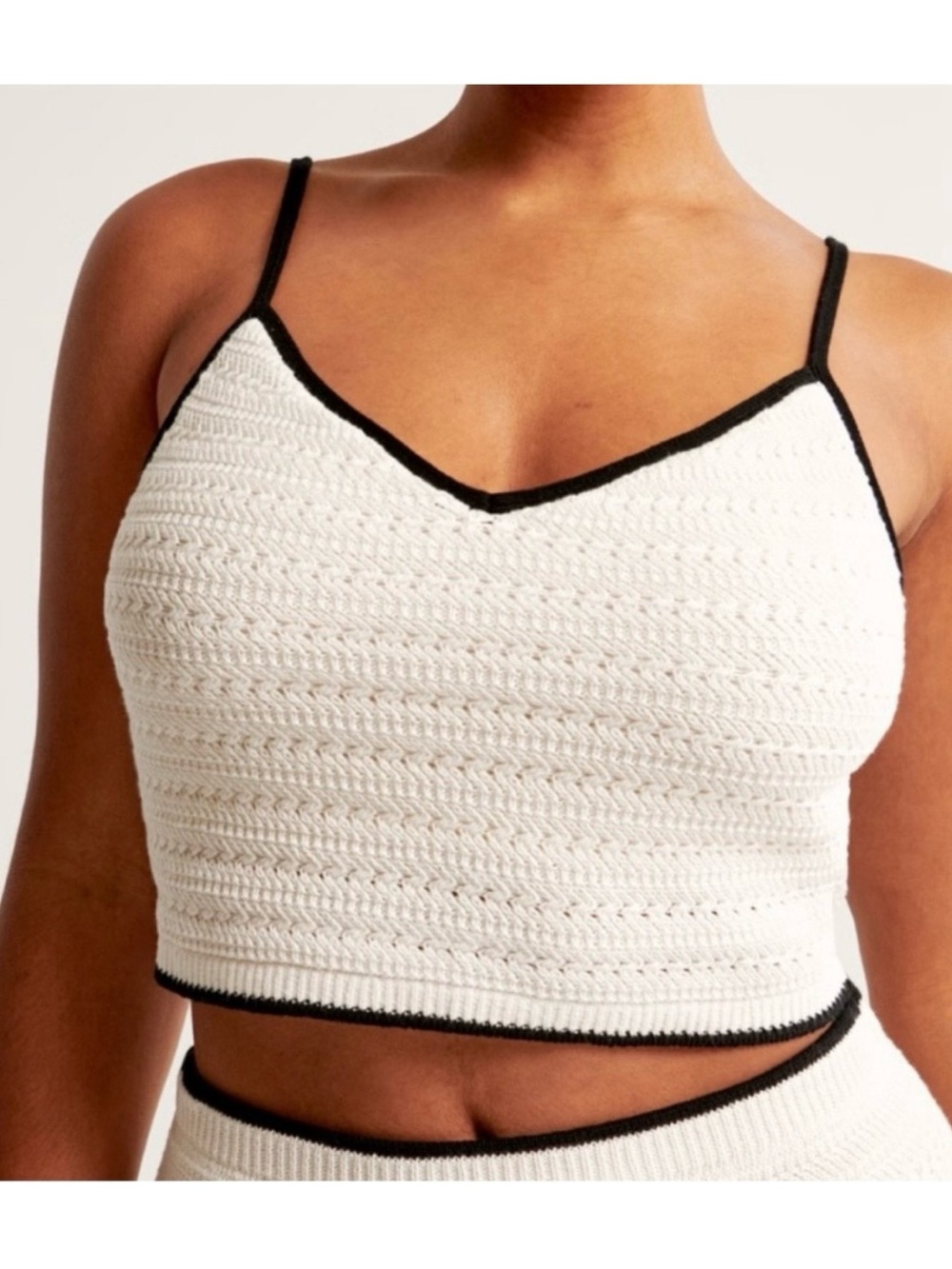 Marshalls White Cropped Knit V-Neck Cami with Black Trim
